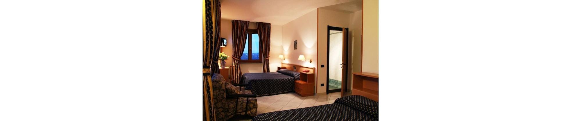 Hotel Lo Smeraldo Cisternino Dış mekan fotoğraf